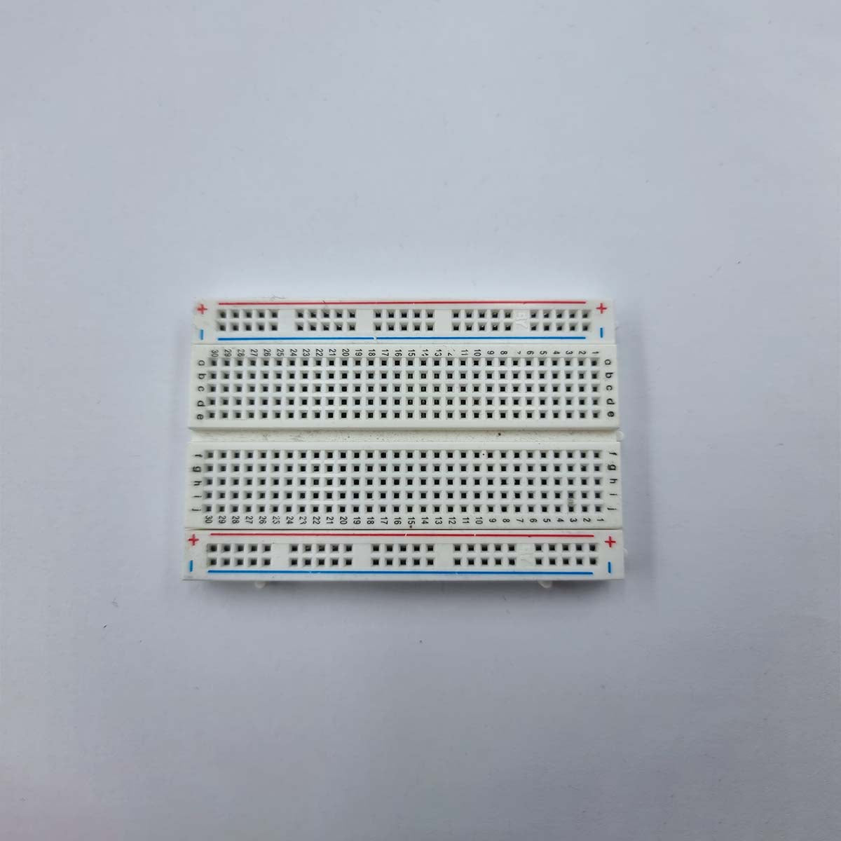 Future-Creator T1-Xplorer: Obenansicht des Breadboards zur Veranschaulichung der Steckplätze