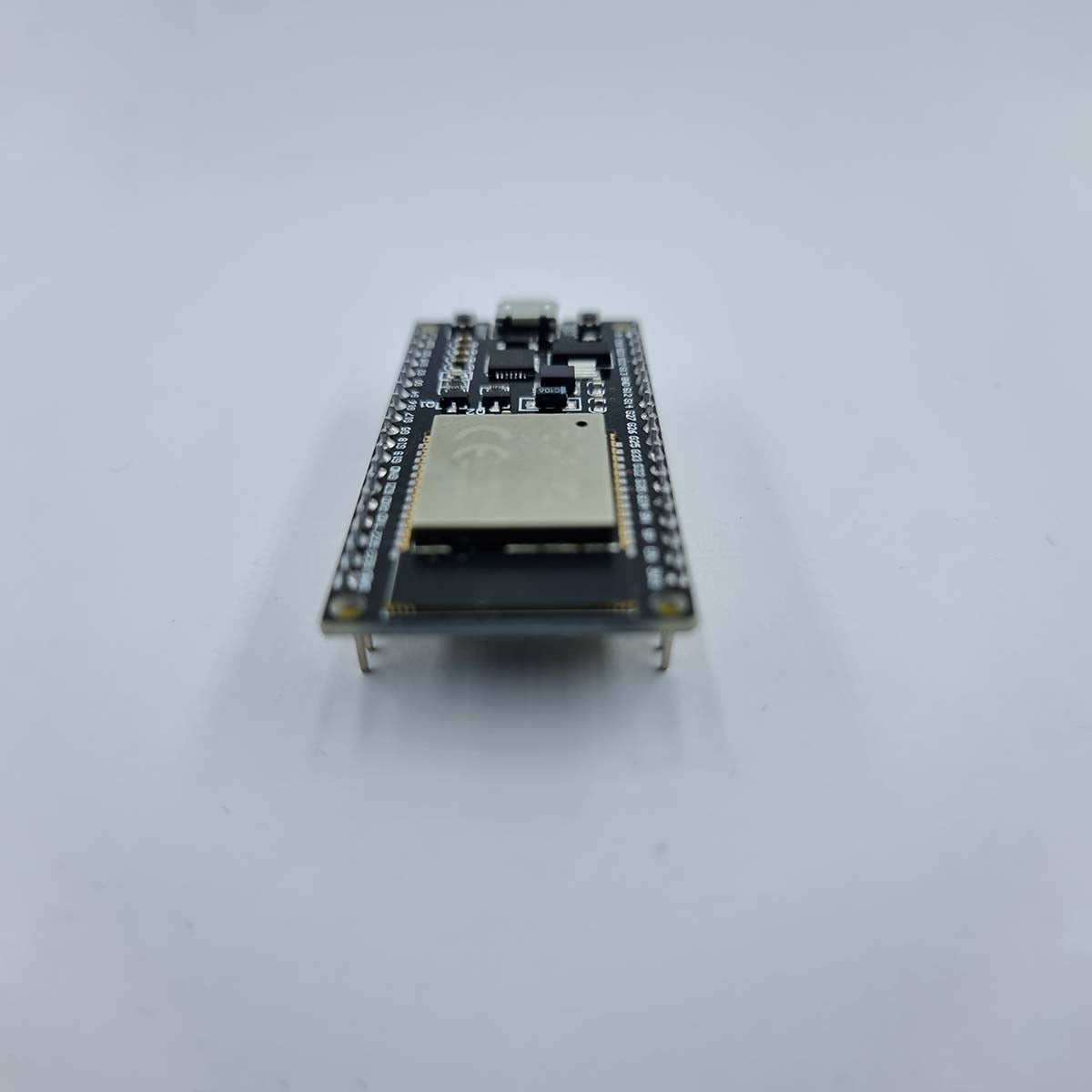 Future-Creator T1-Xplorer: Rückansicht des ESP32.
