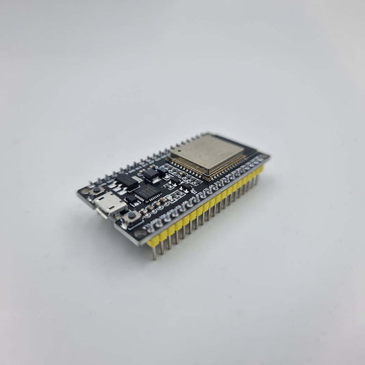 Future-Creator T1-Xplorer: Vorderansicht des Microcontrollers ESP32 für IoT-Anwendungen